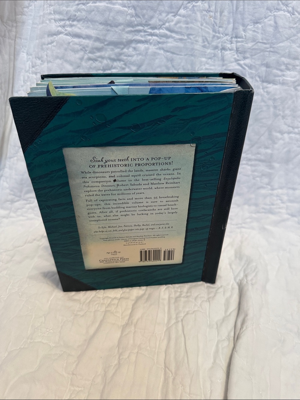 Encyclopedia Prehistorica: Sharks and Other Sea Monsters - Teal Pop-Up Book - Picture 2 of 8